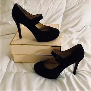 Nine west black mary Jane's